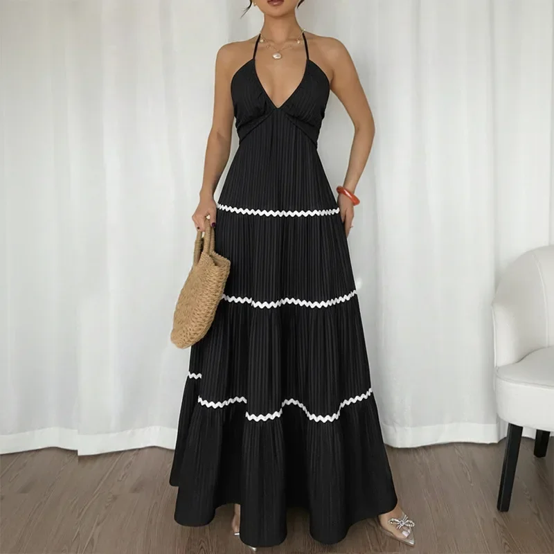 

2026 Summer Women's New Contrast Color Holiday Style Sleeveless V-neck Halter Dress with Swing Long Skirt
