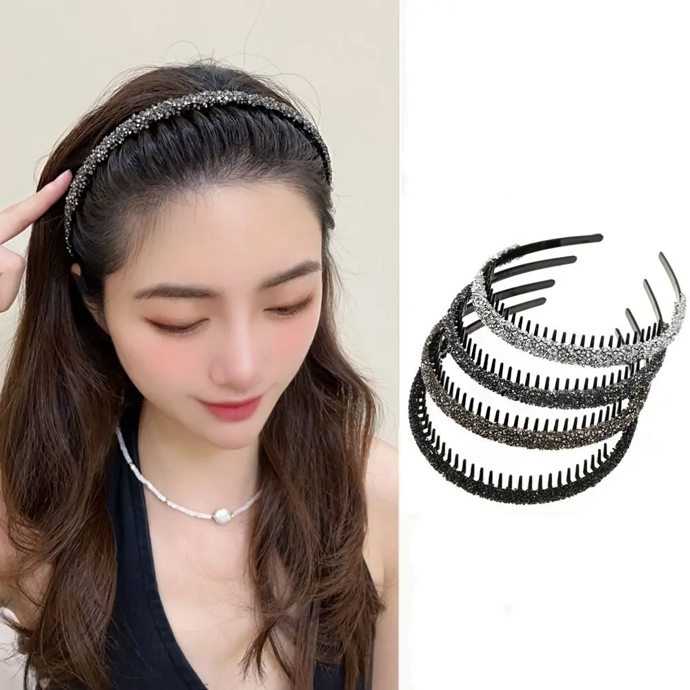 

Fashion Plastic Rhinestone Headband Make Up Face Wash Hairband with Toothed Korean Style Diamond Hair Hoop Non-slip
