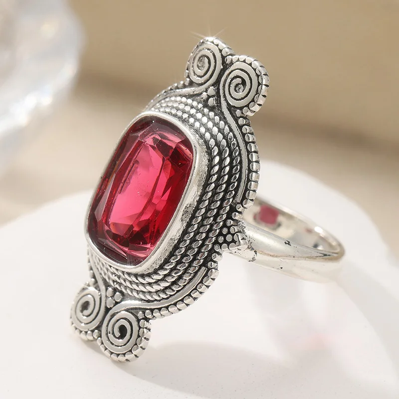 Vintage-Ring für Damen mit eingelegtem roten CZ, silberfarben, handgeschnitzte Spiralgeometrie, für den täglichen Gebrauch, Partyschmuck, Jubiläumsgeschenk – Detail 1