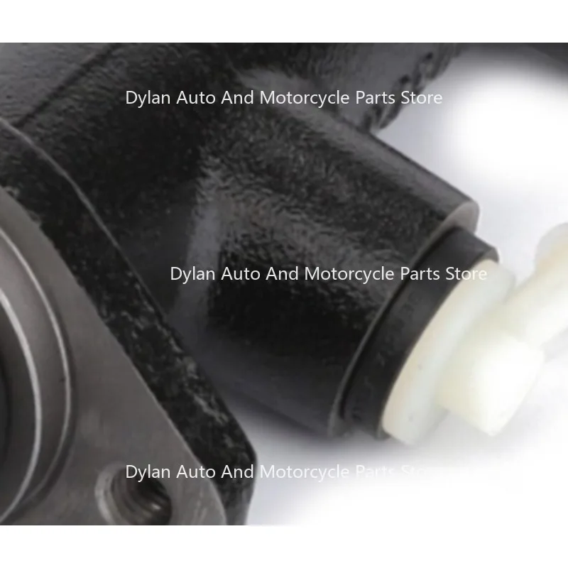 3301382M93,3666220M91,558716M92,3303732M92 Brake Master Cylinder