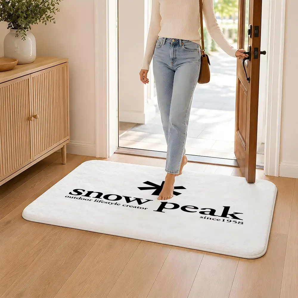 Fishion Snow P-p-PeakS Floor Mat Flannel Rug Non Slip Absorbent Soft Washable For Entryway Hallway Bathroom Kitchen Decor