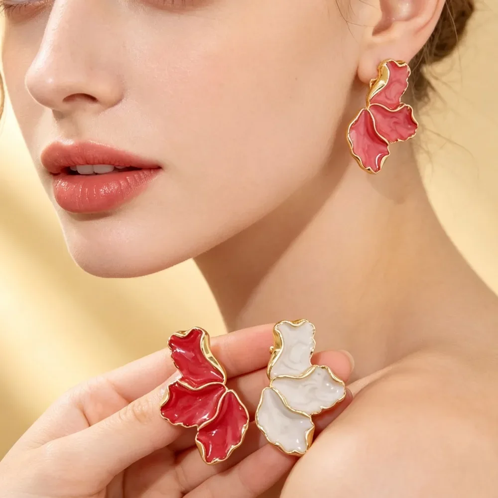 Colorful Maple Leaf Dripping Oil Petal Dangle Earrings Sweet Luxury Temperament Flower Drop Earrings Women Fashion Jewelry