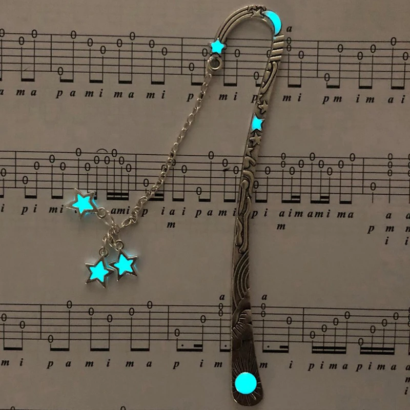 1/2pcs Luminous Moon Stars Bookmark Creative Vintage Retro Metal Book Marks Stationery