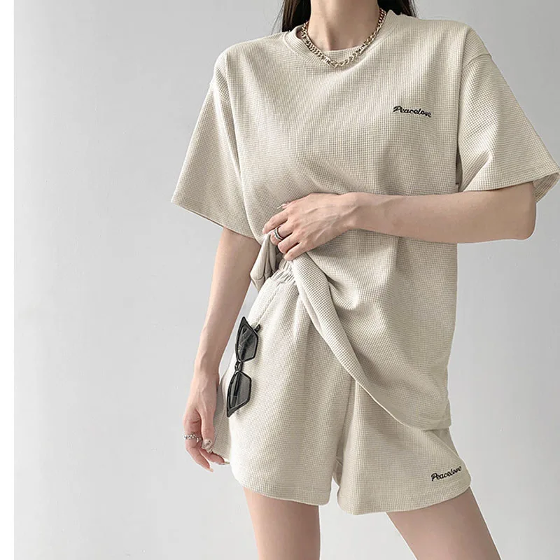 Summer Solid Color Women Short Sleeved Thin Style Waffler Shorts Refreshing Round Neck Loose Casual Comfortable Two Piece Set