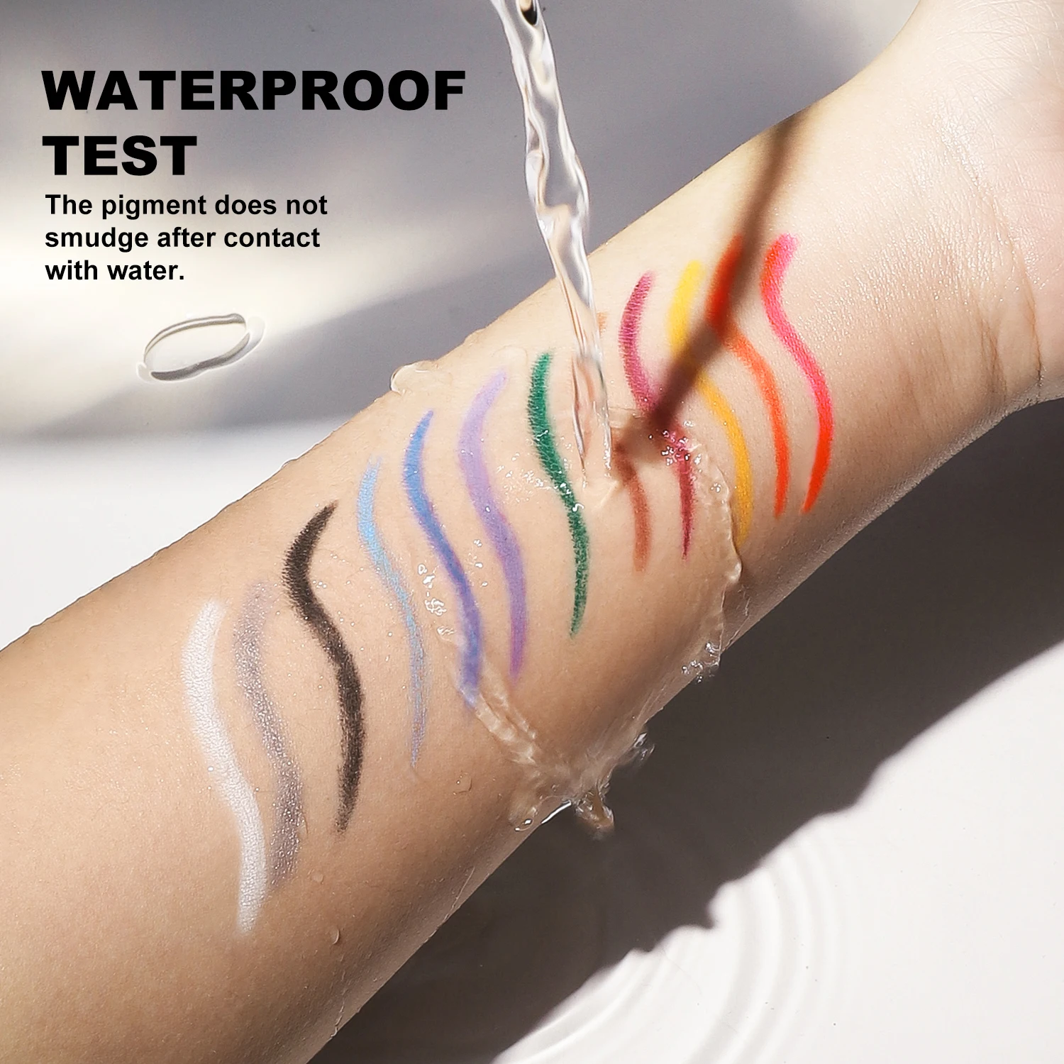 12 色アイライナーセット速乾性防水 & 防汗アイライナーゲルペンシルアイシャドウペンシル色鉛筆