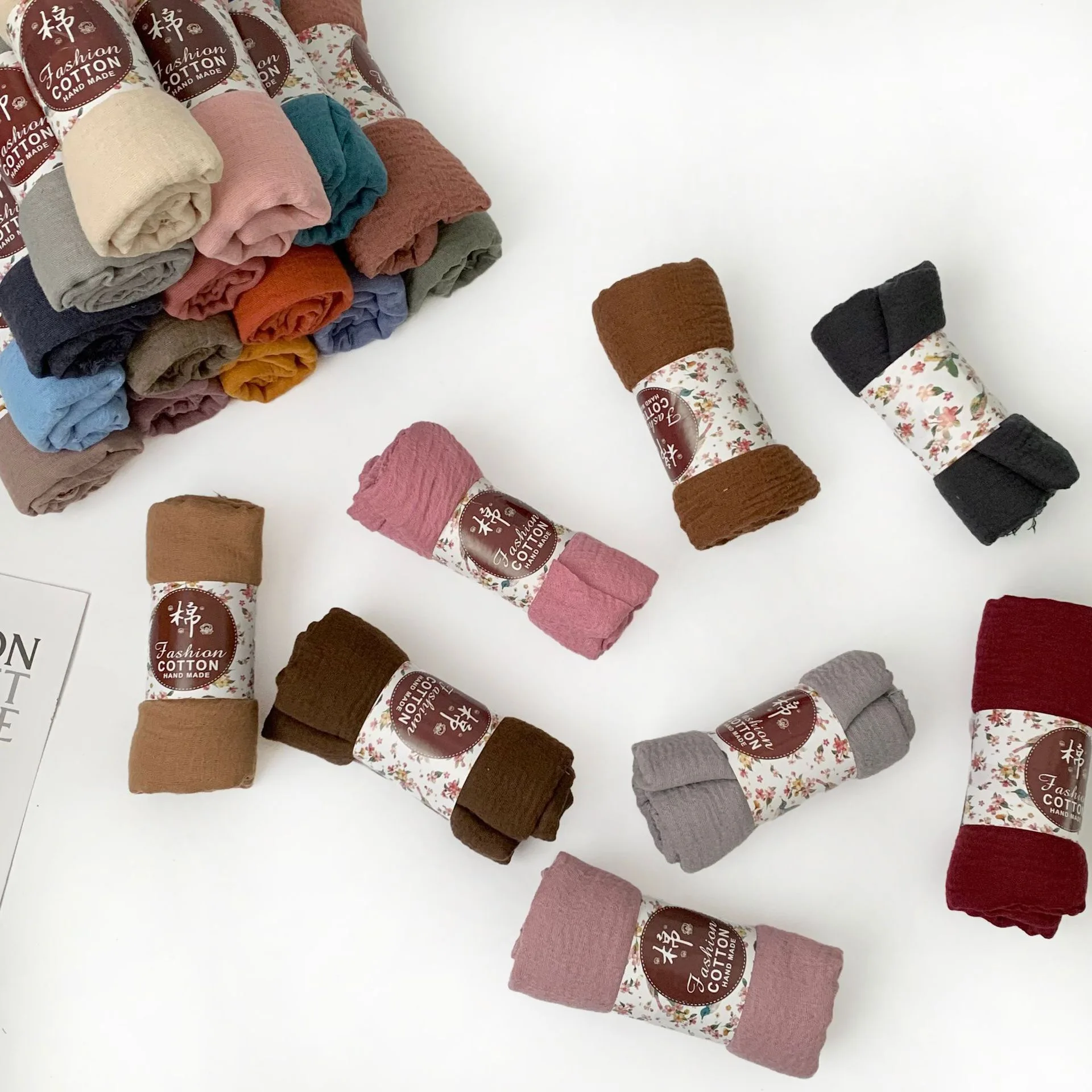 Solid color crinkled cotton-linen baby photography wrap blanket for studio photo shoots