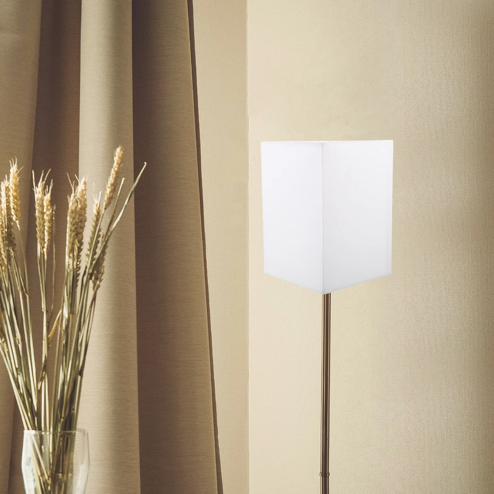 

2PCS Square Lamp Shades Table Lamp Replacement White TC Fabric Iron Frame Decorative Lighting Fixtures for Bedroom Home Office