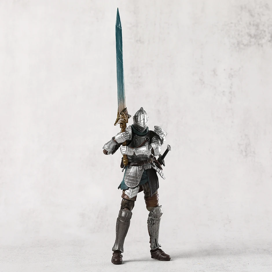 Dark Souls Demon's Souls Fluted Armor Figma 590 Action Figure