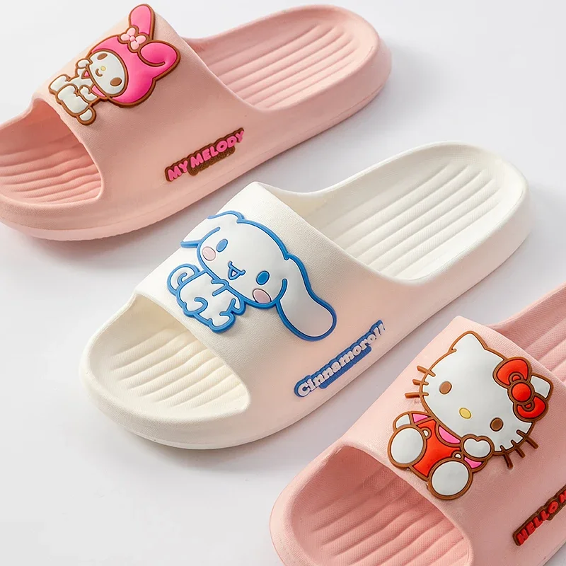 Sanrio pantofole estive per bambini adorabili Anime Cartoon Kuromi Cinnamoroll pantofole da interno per bambini casa infradito antiscivolo regalo