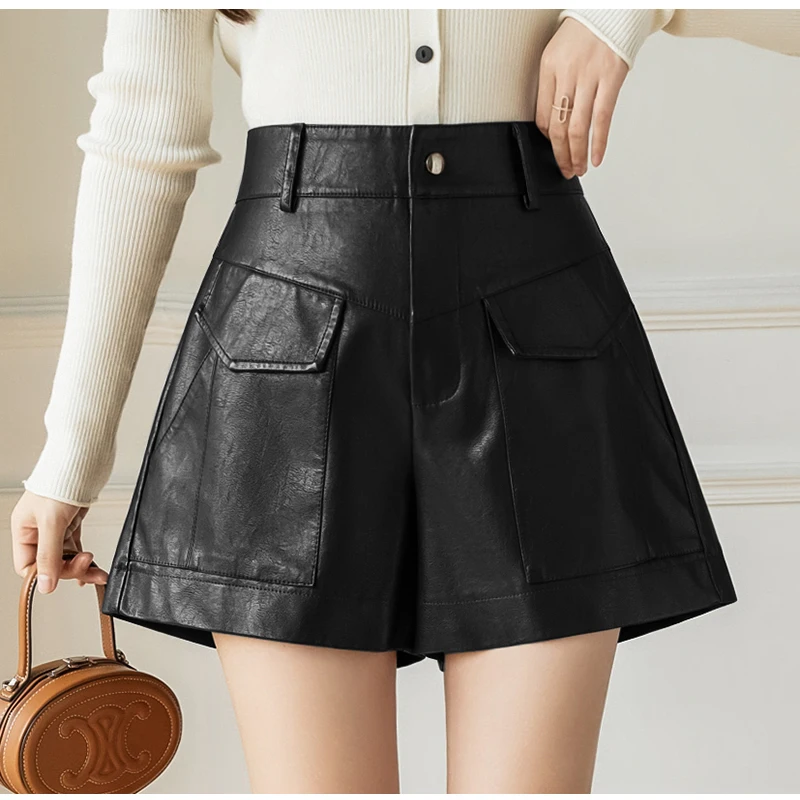 

Coffee Boost Shorts Autumn High Waist Wide Leg Loose Casual Streetwear Y2K Pocket Black Pants Winter PU Shorts