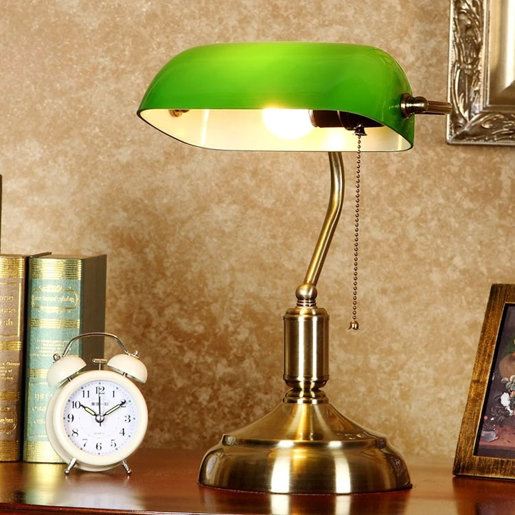 American Retro Style Modern Bedside Table Lamp with Clock Desk Lamp for Living Room Bedroom Study Hotel Home Decoration