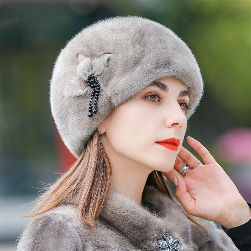 New Russian Women\'s Fur Ski Cap Winter Warm Mink Cap Luxury Hat Female Ear Cap Fishermen Warm Ear Cap Flower Basin Cap