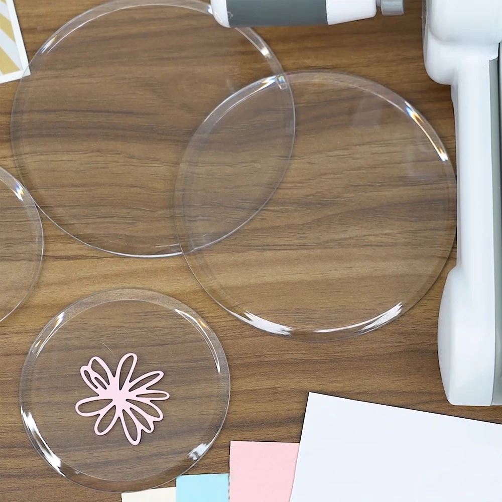 

3.5/5-inch Circular Cutting Mat, Made of Acrylic, Multi-functional, Washable, Suitable for DIY Project Card Making