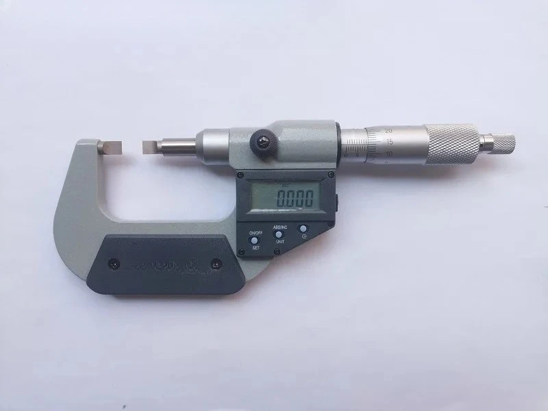 0-25mm Digital Blade Micrometer | 0.001mm High-Precision Gauge with 0.4/0.7mm Thickness Probes