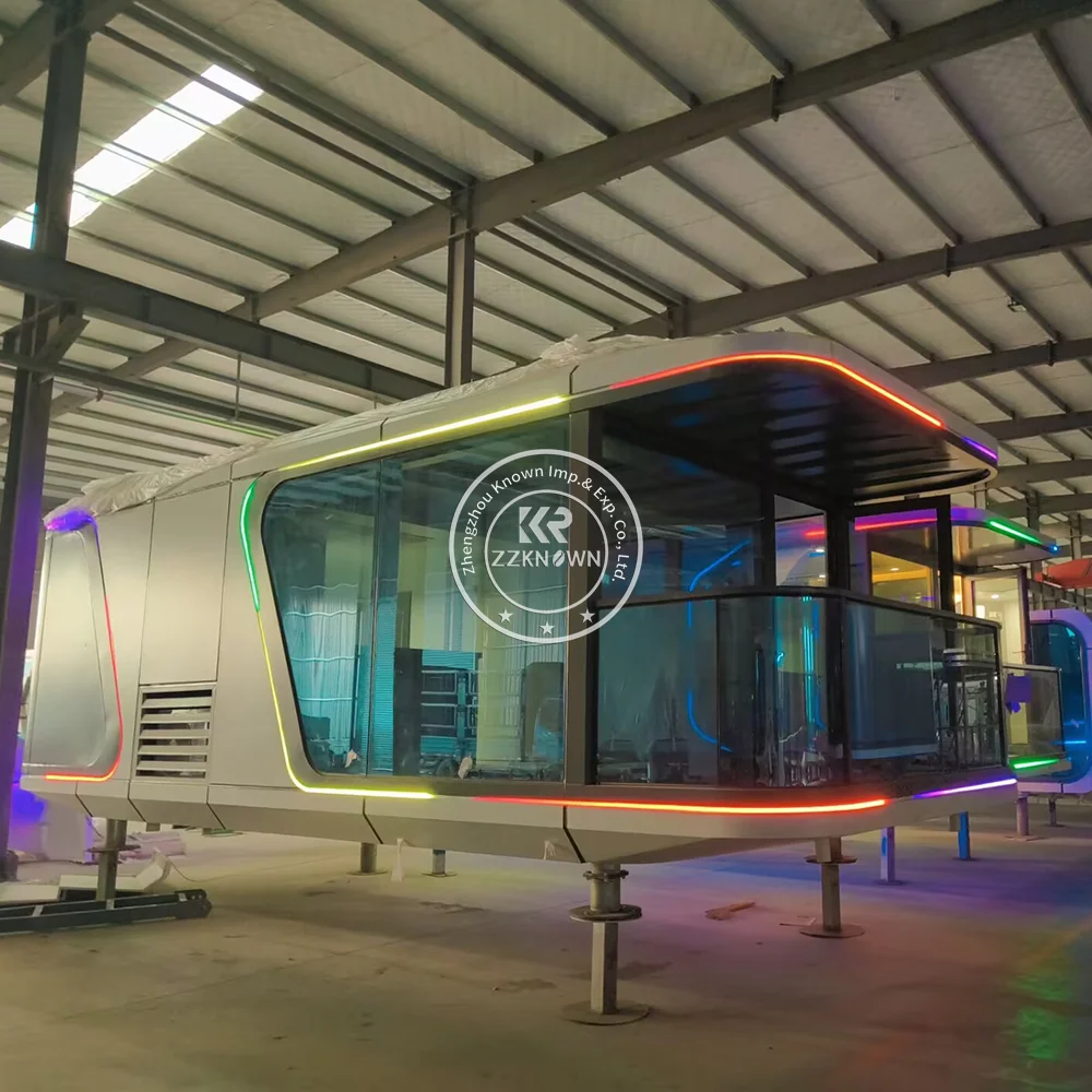   บ้านแคปซูลสำเร็จรูปขนาดใหญ่เคลื่อนย้ายได้ หรูหรา เป็นมิตรกับสิ่งแวดล้อม