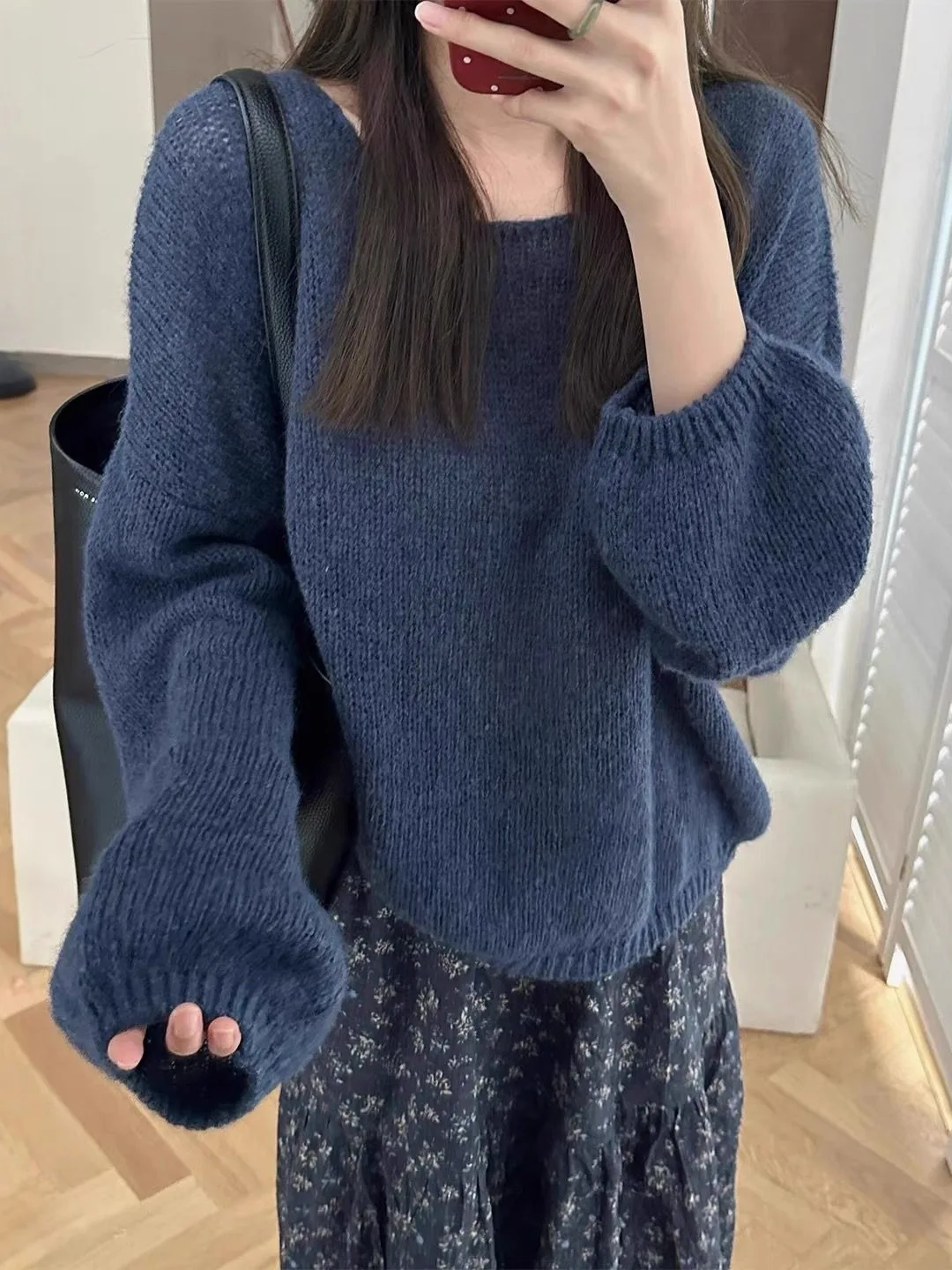 

Soft round Ne Long Sve Women's Sweater Casual Loose Knitted Top Lazin Sle Spring Autumn Tibetan Blue Color
