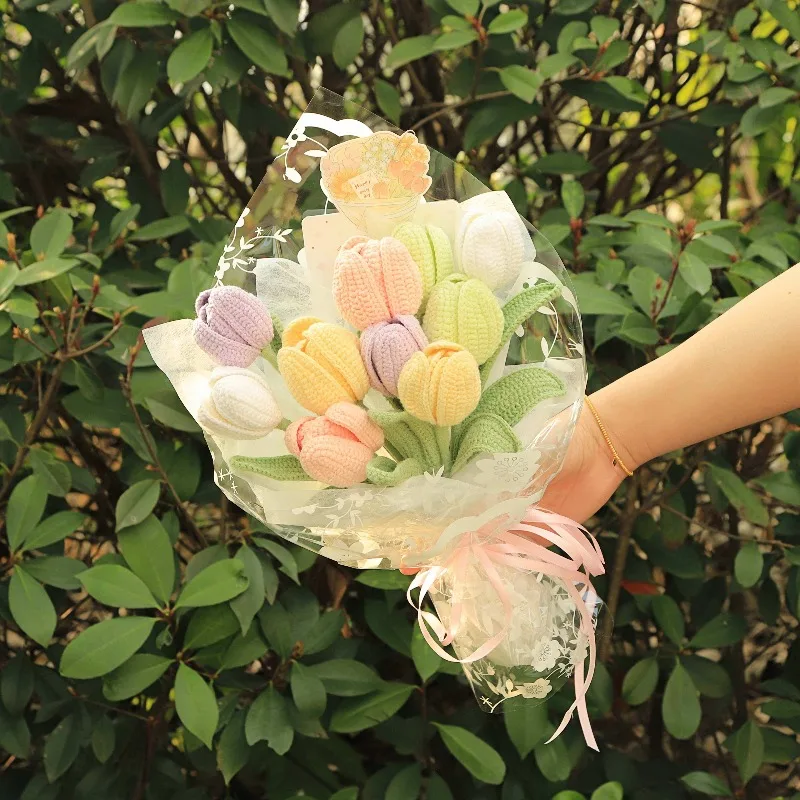Crochet Tulip Hand Bouquet, Knitted Yarn Flower Gift for Mother & Girlfriend, Realistic Artificial Plant for Women's Day