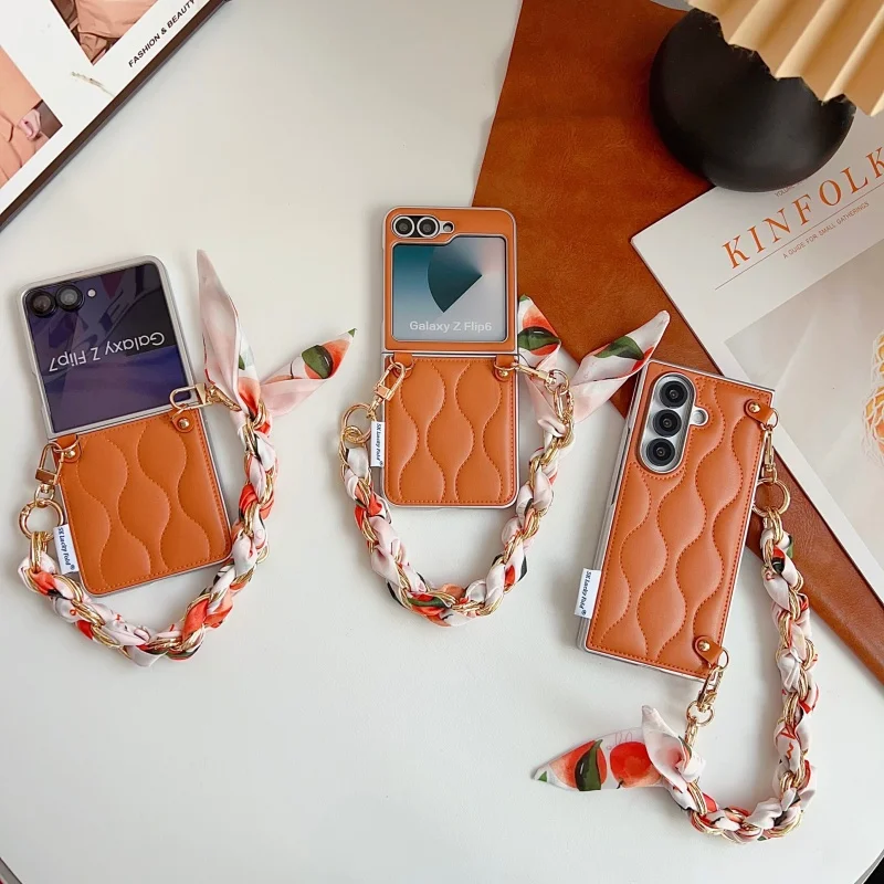 Women's Fashionable Down Jacket Scarf Cloth Chain Phone Case Suitable For Samsung Galaxy Z Flip8 Flip7 Flip 8 7 6 5 FE Cover