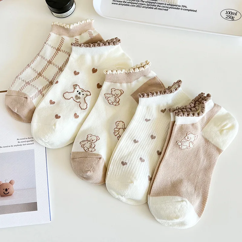 10 Pairs spring Autumn Women's Cartoon White Socks Cute Fresh Fashion Comfortable Breathable Non-pilling Short Socks