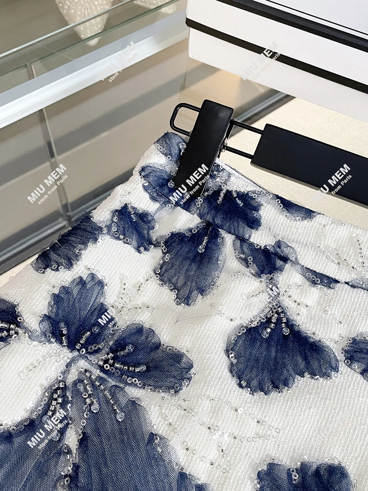 Ele Gonna a trapezio ort a vita alta con ricami floreali di perline per una vita più giovane di olio sud di fascia alta da donna di fascia alta...