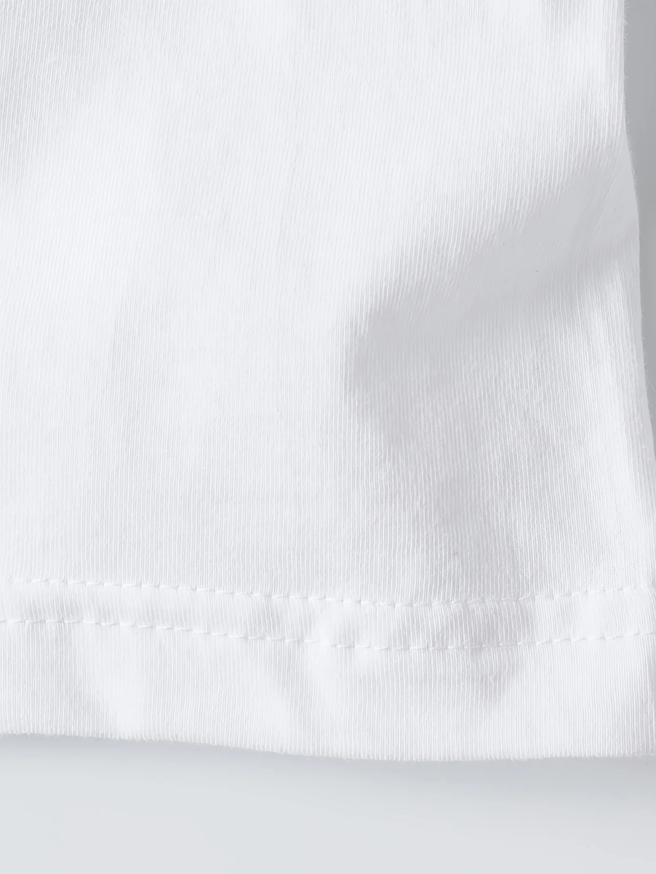 Camiseta feminina engraçada com estampa de enfermeira – "este super-herói usa esfrega" Impressão por sublimação com design de coração de estetoscópio