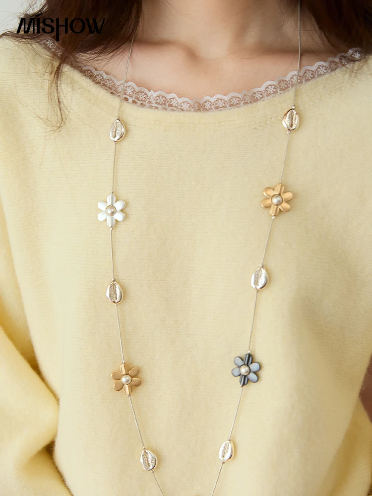 MISHOW femme pull tricoté 2025 automne nouvelle dentelle col rond manches longues pulls confortable décontracté jaune hauts MXE48Z2612