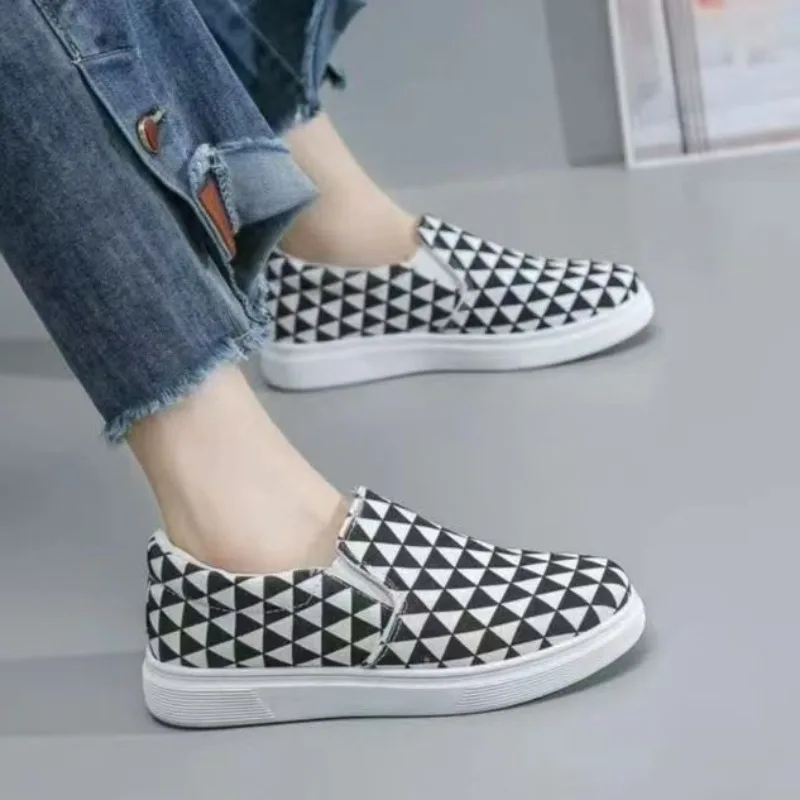 

Женская парусиновая обувь на плоской подошве, повседневная модная обувь для вождения рыбака больших размеров, удобная обувь для мам