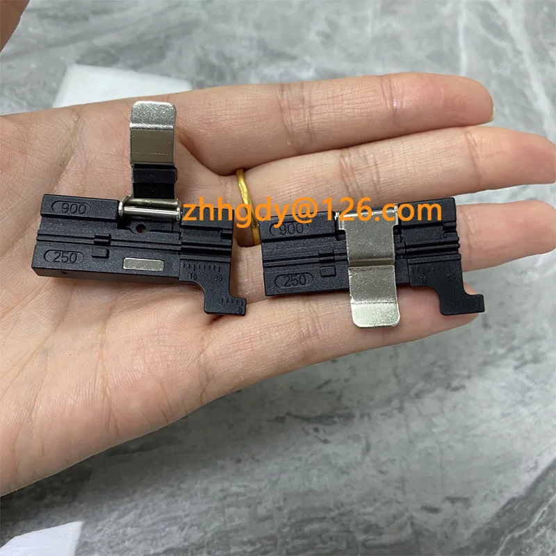 Made in china CT-30 CT-06 CT-30A cleaver fixture fiber cleaver FTTH fiber holder for 0.25mm 0.9MM