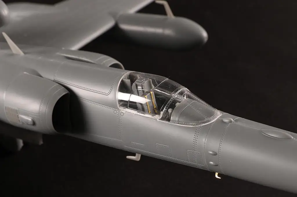 Hobbyboss 81785 Kit Model rentang Senior 1:48, U-2S Naga