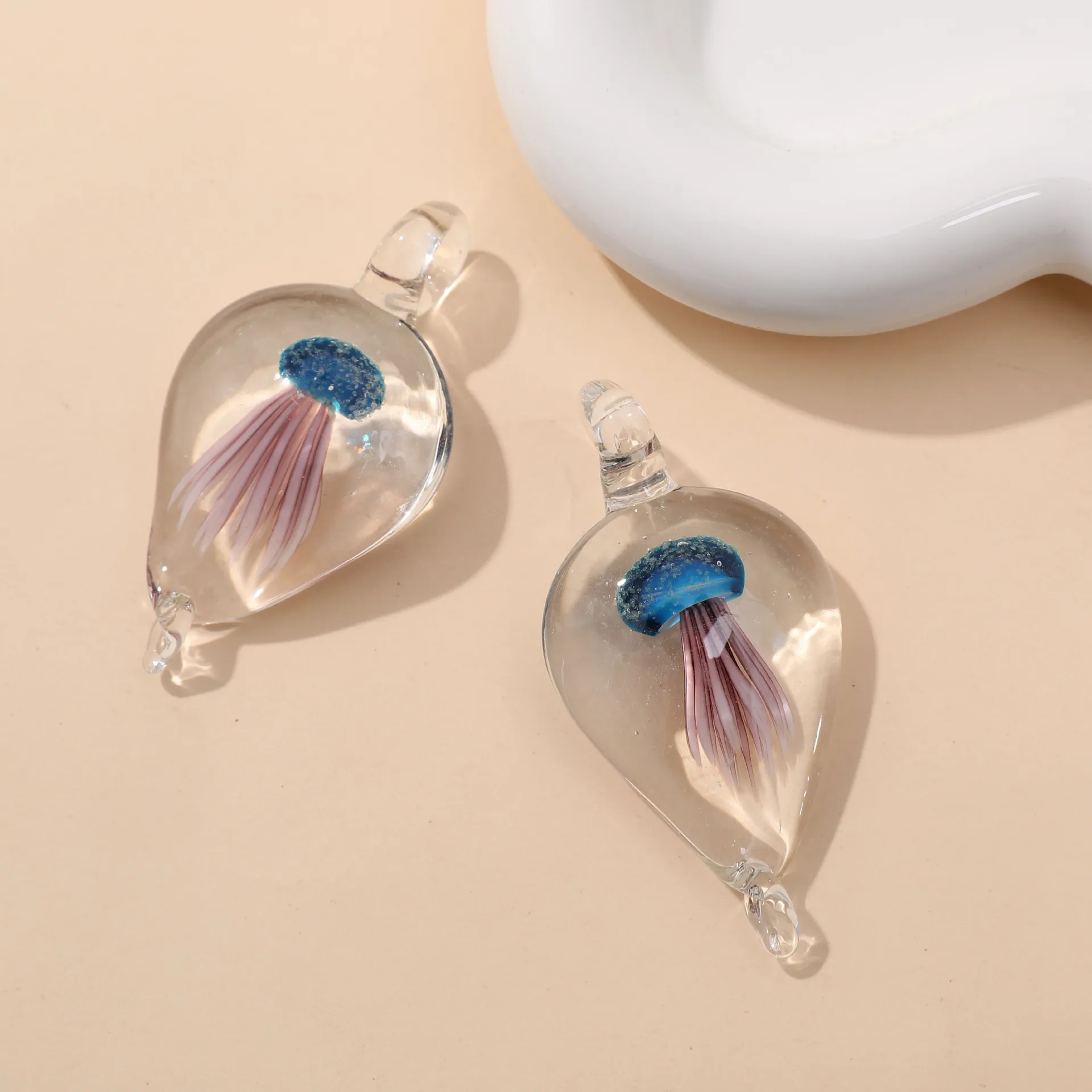 اليدوية زجاج مورانو قلادة قلادة قنديل البحر الشفاف للنساء مجوهرات زجاجية حفل زفاف فتاة يحب الهدايا