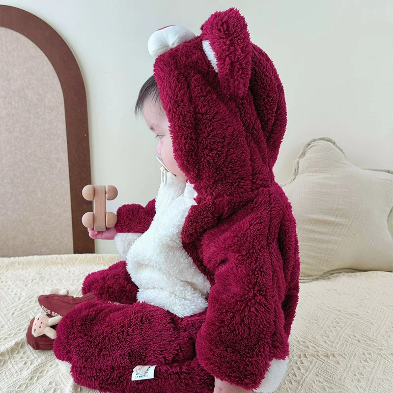 Strawberry Bear Winter Clothes Crawler Clothes Skin Friendly Comfortable New Baby Fashionable Jumpsuit Newborn Baby Clothes