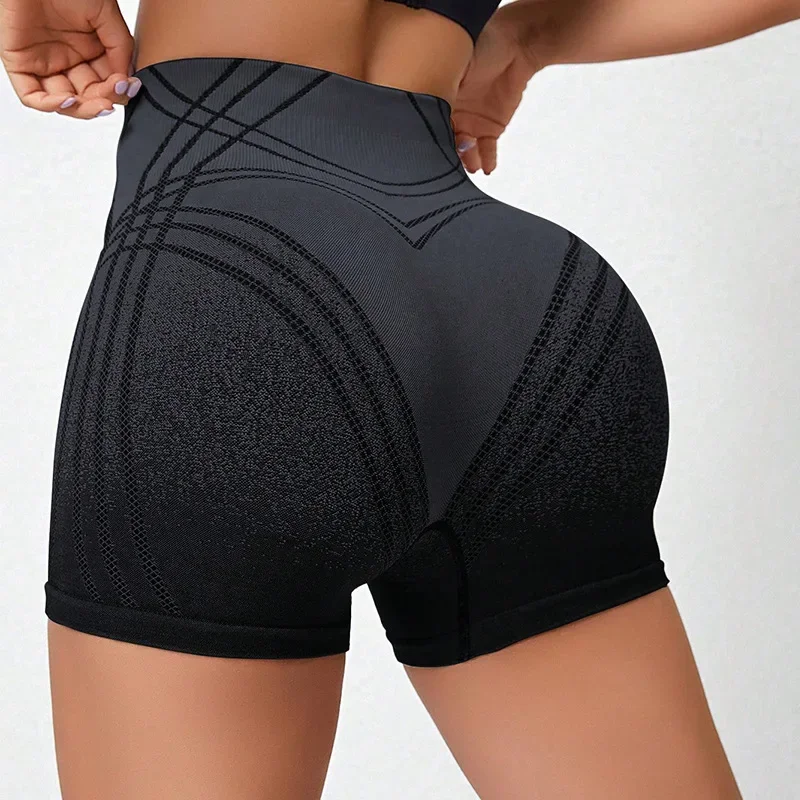 High Waist Stripe Yoga Shorts Gradient Women Seamless Fitness Shorts High Elastic Hip Liftting Slim Gym Running Cycling Pants