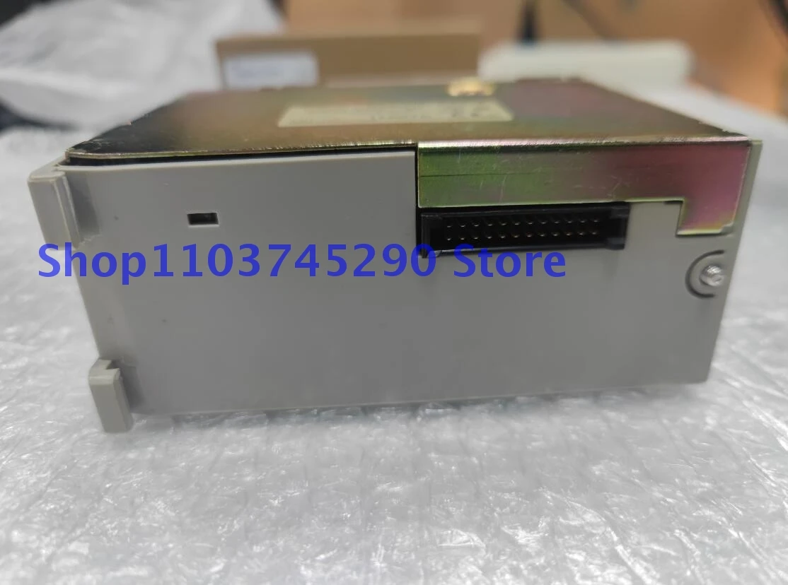 1PCS Original Power Supplyer Module In Box C200HWPA204 Fast Shipping New C200HW-PA204 Brand