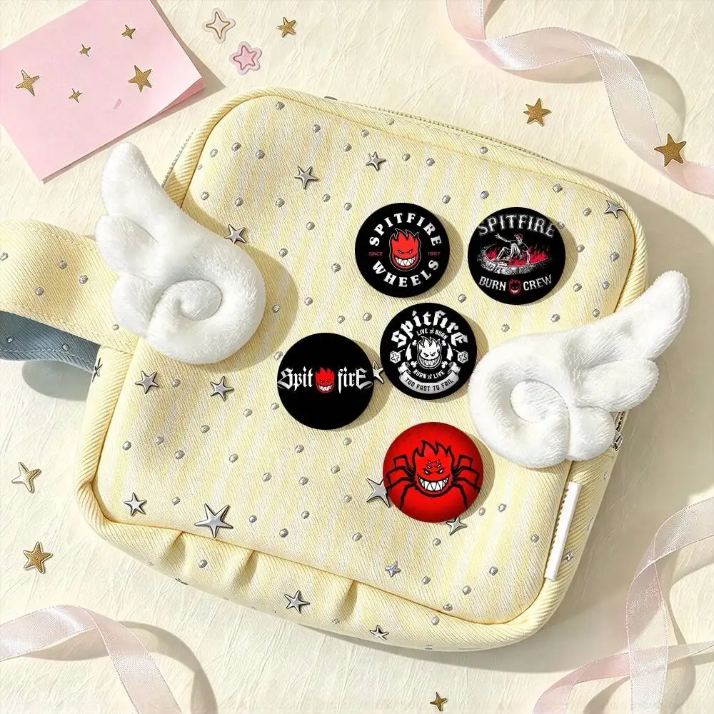 S-Spitfire Wheels C-Cartoon Logo  25mm 32mm 44mm 58mm 75mm Brooches Badges Pins for Accessories Gift