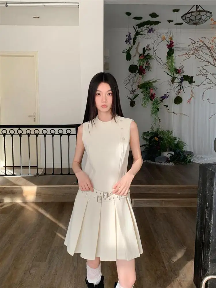 

Summer White Sexy Sleeveless Festival Pleated Short Dresses Women Round Neck Office Lady Vest Mini Dresses Fashion Popular Trend