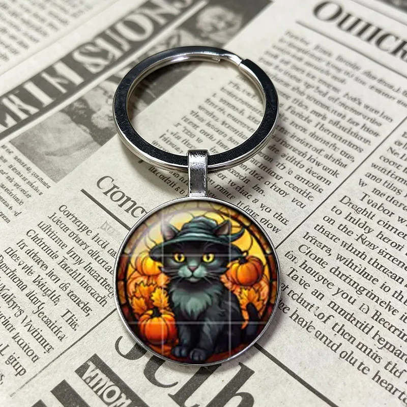 Vintage Church Glass Spooky Feline Keychain Harvest Pumpkin Art Round Key Accessory For Backpack Decor Best Seller Gift