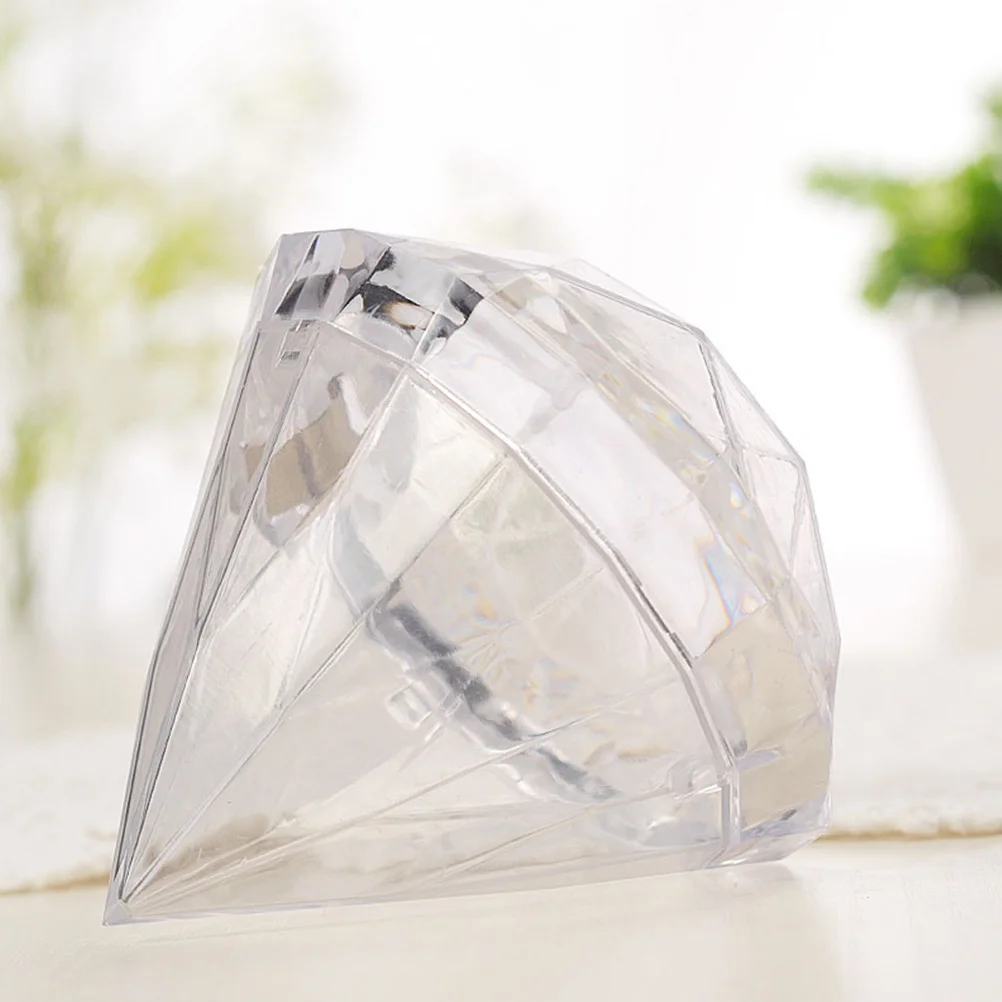 

12 pcs Diamond Shaped Candy Boxes 7X7Cm Thickened Plastic Wedding Favor Gift Container For Party Decoration Storage Travel