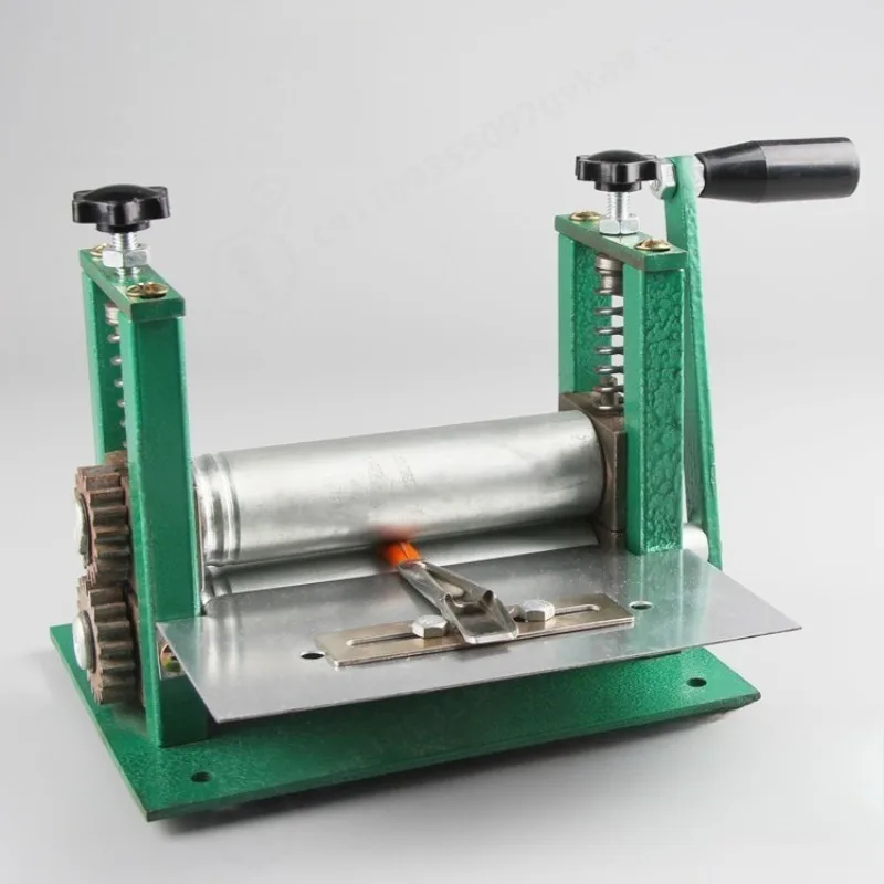 Portable Manual Leather Strip Puller Hand Crank Press Flatten Machine Glue Tube for Handbag Belt Leather Production Machinery