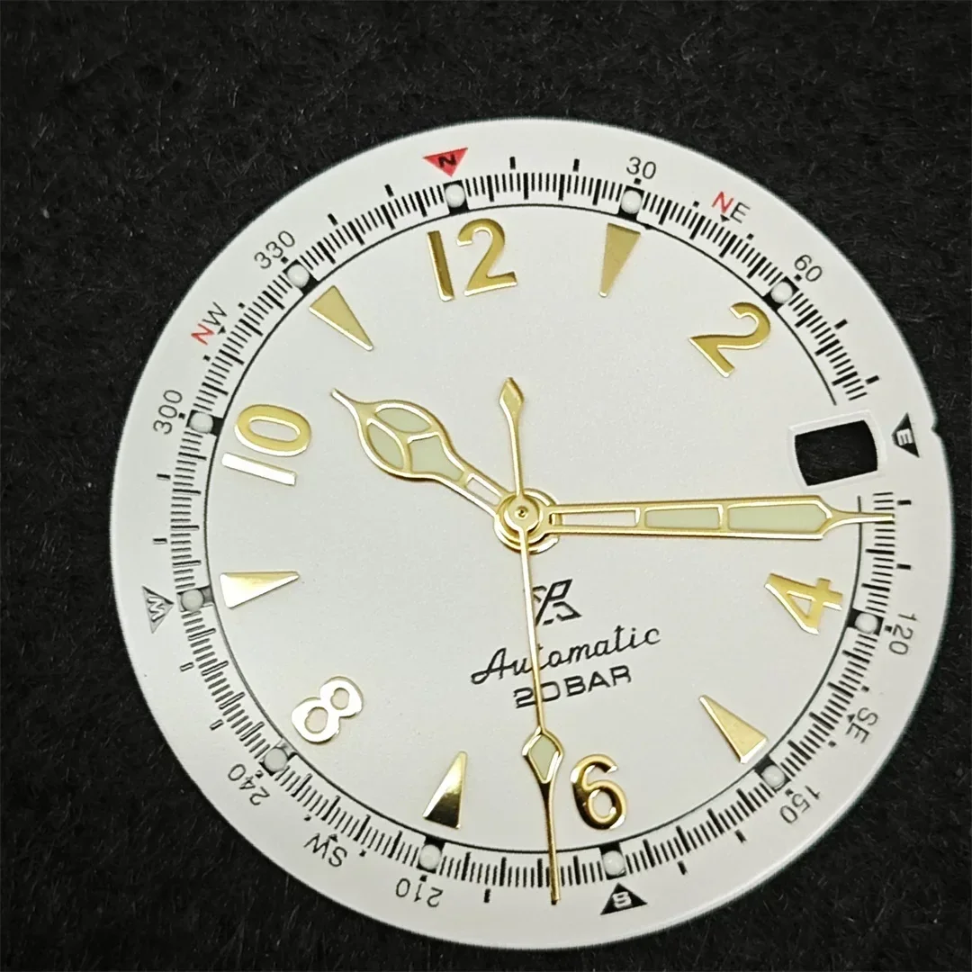 28.5 ملم NH35 ساعة بقرص ساعة يد باللون الأخضر/الأسود مع أداة إكسسوارات وجوه ساعة مضيئة باللون الأخضر لحركة NH35 / 4R35