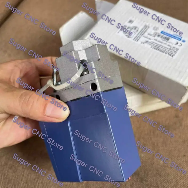 

Новый реле давления XMLA300N2S11, быстрая доставка