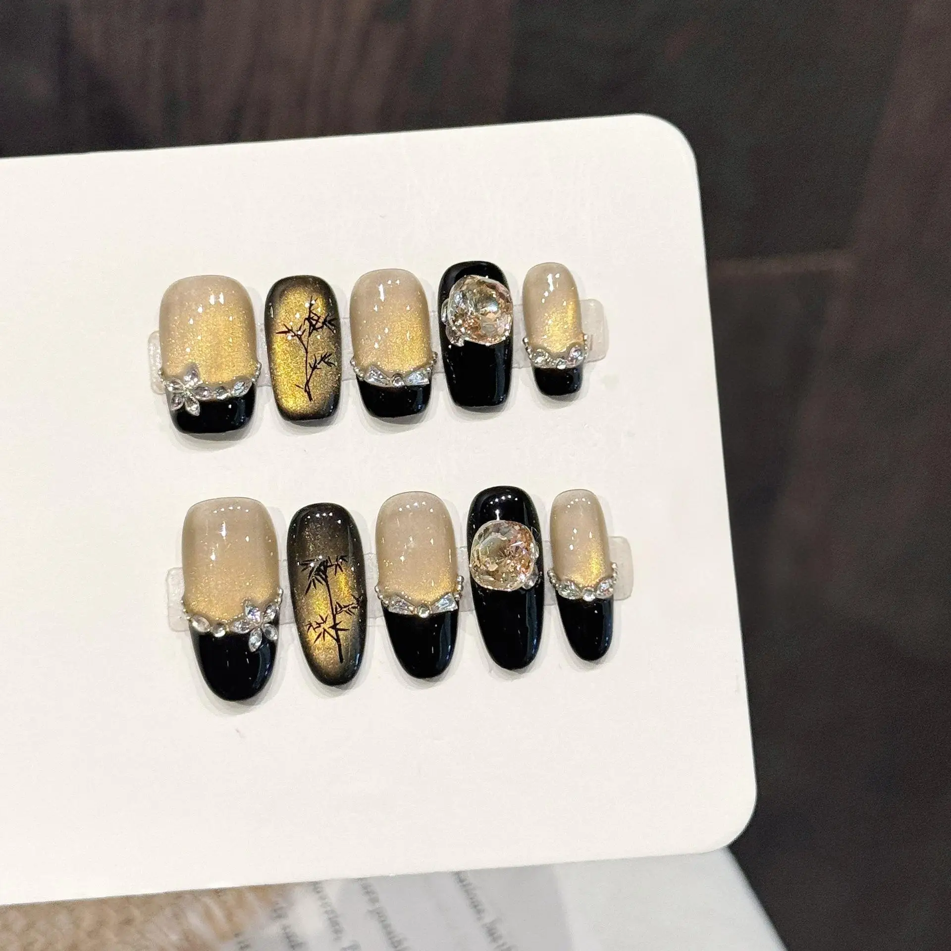 

10 PCS Luxury Handmade Press on Nails Middle Oval Golden-black gradient Design with 3-PIECE Tool Adhesive Nail Glue Tabs