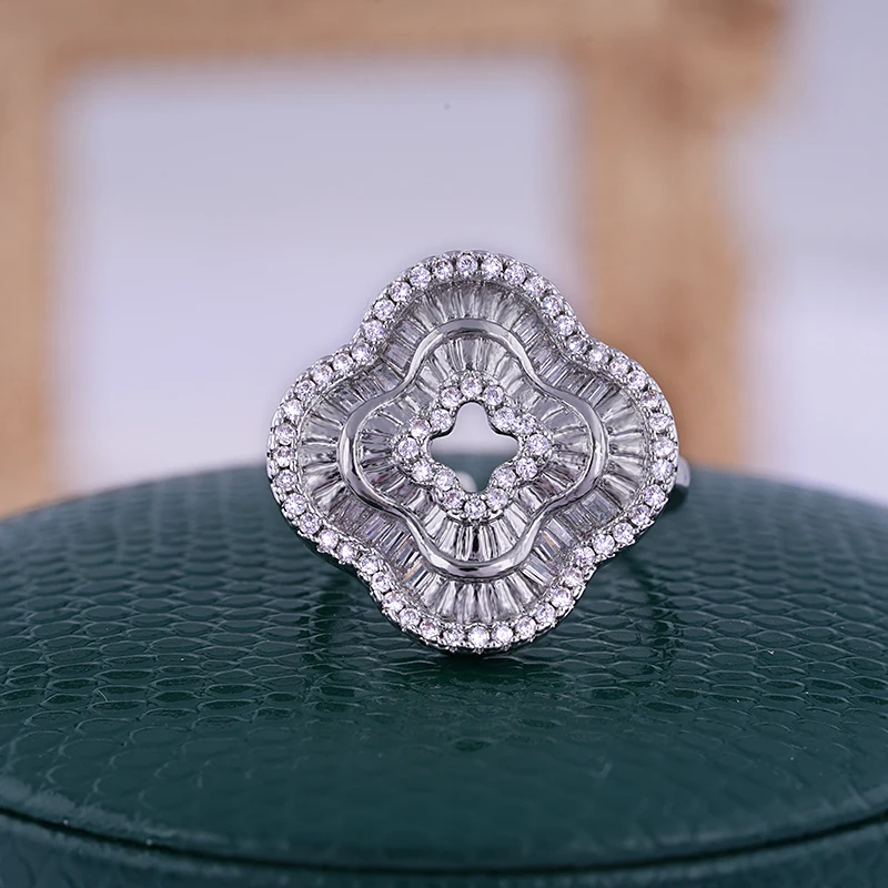 

Classic Silver Color Ring for Women with Four-leaf Clover Sparkle AAAA Zircon Jewelry Engagement Ring Adjustable Party Jewelry