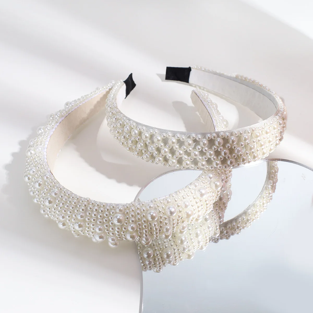 

European and American new pearl headband Baroque fashion versatile headband bridal celebrity style light luxury wide edge hair accessories