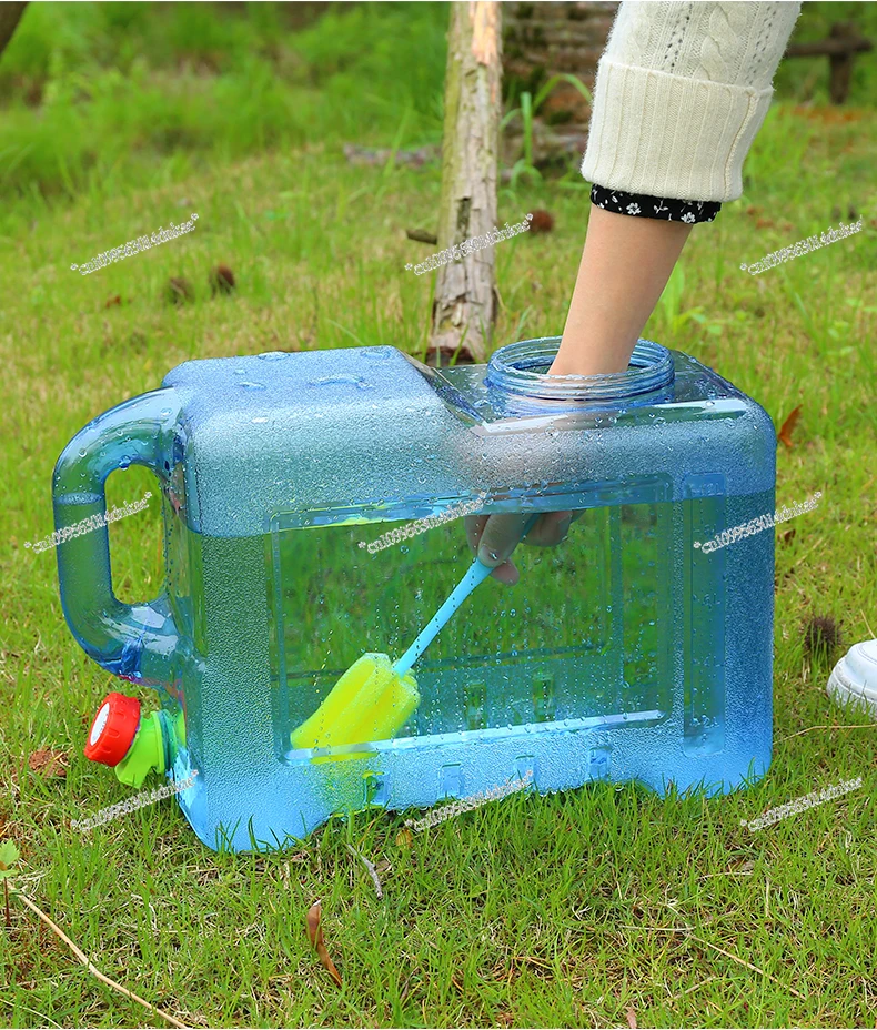 Food Grade Household Water Storage Outdoor Bucket with Faucet Pc Water Storage Empty Bucket Car Large Water Storage Tank