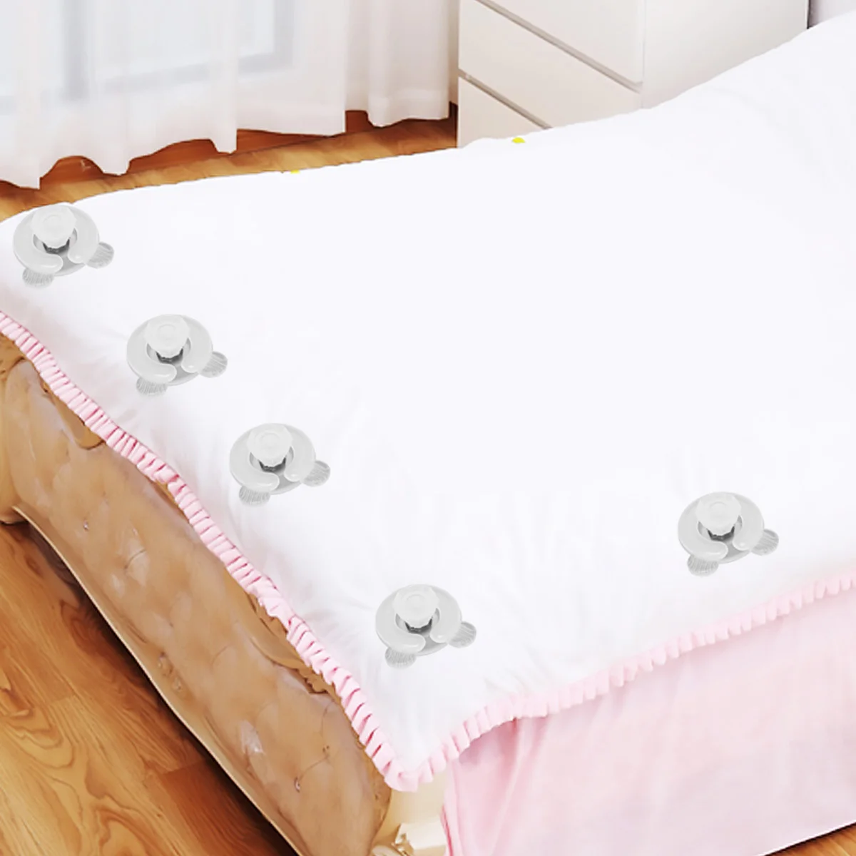 

12Pcs Bed Sheet Fixator Sturdy Non-Slip Holders for Quilt Cover Mattress Pads Slipcovers All Bedding Types Keep Sheets Tidy