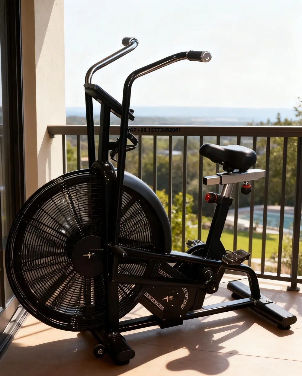

Тренажерный зал Crossfits Fan Велосипедное оборудование для тренировок в помещении для пневматического велосипеда Стальной магнитный бесшумный дизайн для коммерческого клуба