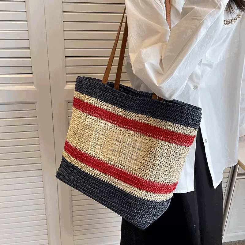 Fashionable Street Trend Woven Contrasting Stripes Beach Resort Style Straw Tote Large Capacity Women\'s Bag