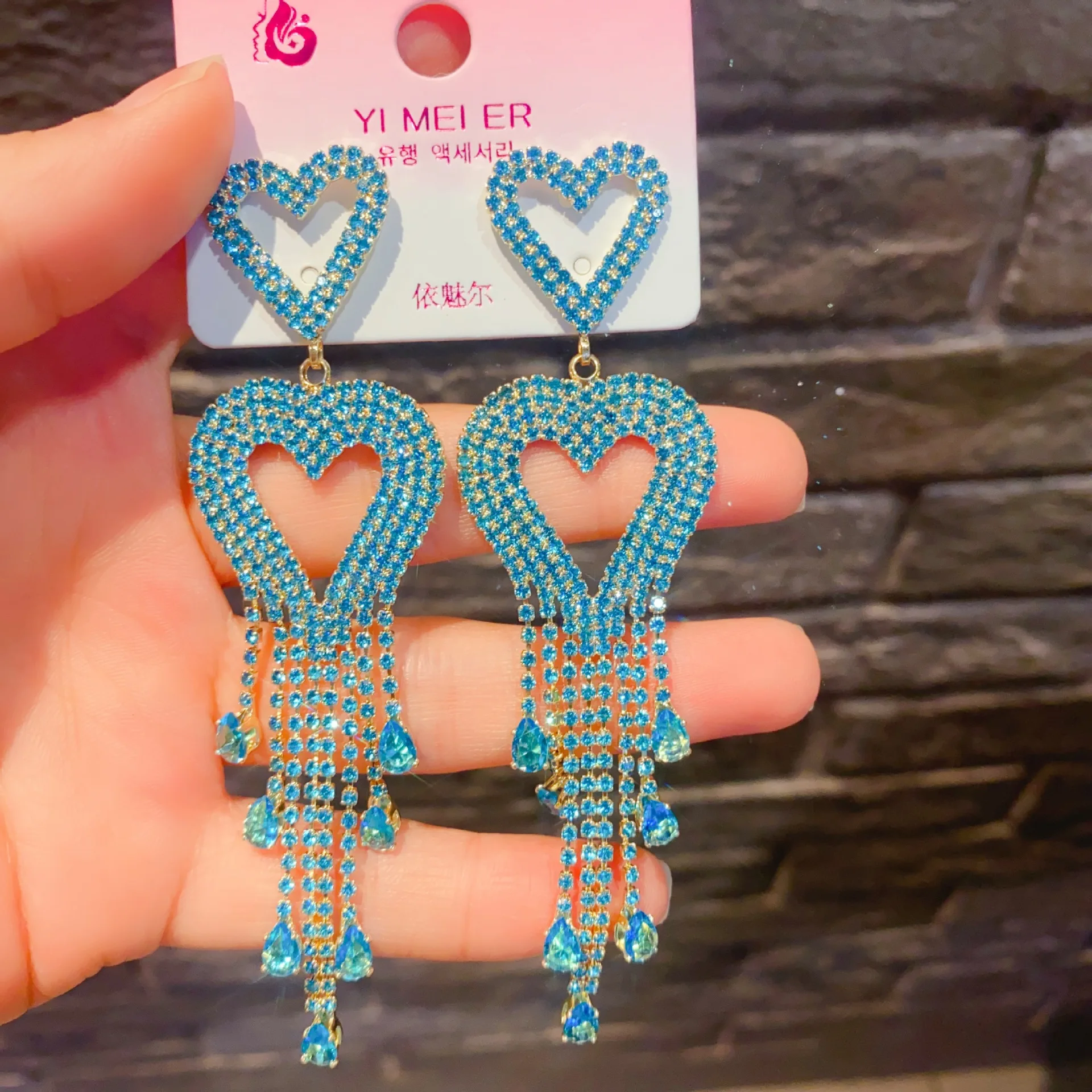 New Shiny Crystal Big Heart Earrings for Women Bijoux Long Tassel Full Rhinestone Drop Dangle Earrings Statement Jewelry Gifts
