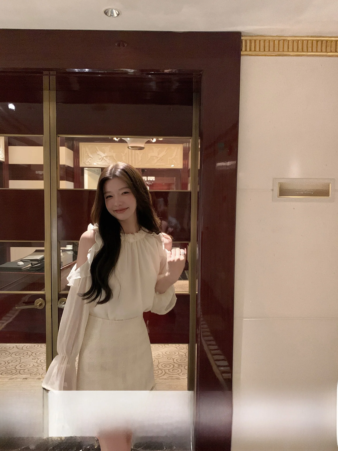 

Женская шифоновая блузка YOLI Yang You Li с круглым вырезом, повседневная, для офиса, весенняя, элегантная, с открытыми плечами, персикового цвета