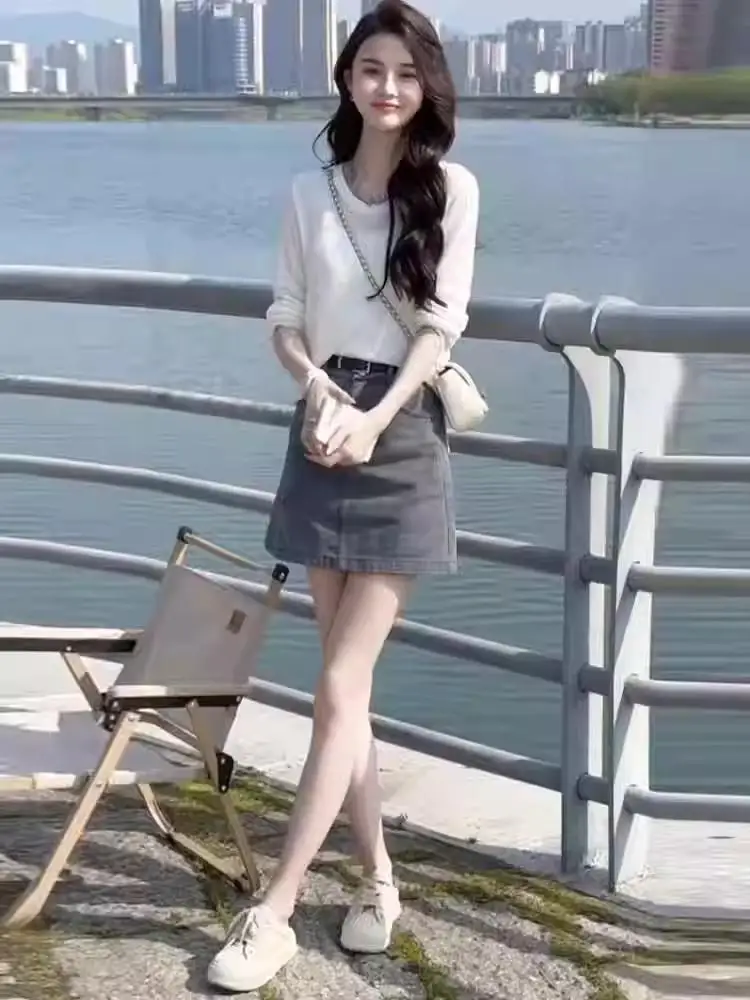 

Women's Knitted Top And Skirt Set Back Split Fashionable Two-Piece Ensemble Long Sleeve round Neck Polyester Fiber